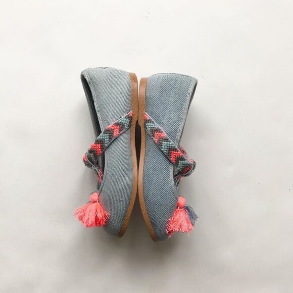 Zara blue tassel flats EUC  size 20(5) - Picture 2 of 7